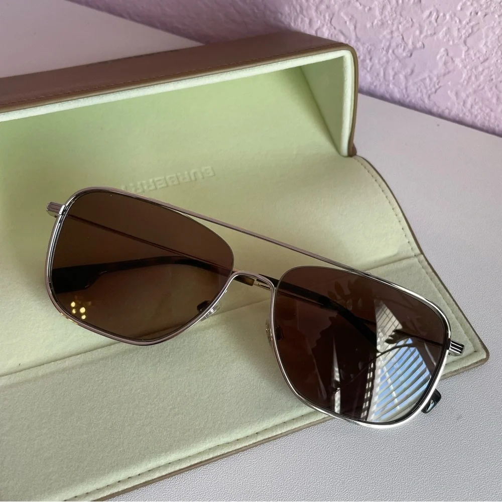 Burberry B-3112 Sunglasses – Brown Gradient | Excellent Condition | Case Include